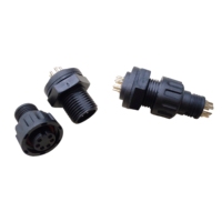 Connecteur M12 6 broches fileté, version mâle, étanche IP68, pour montage sur panneau, et connecteur femelle pour câble, pour moulage par injection