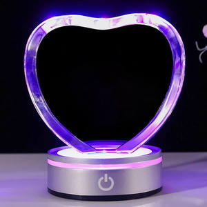 Cornice Fotografica in Cristallo a Forma di Cuore di Alta Qualità, Personalizzabile con Logo Inciso al Laser, <span class=keywords><strong>Regalo</strong></span> per <span class=keywords><strong>Anniversario</strong></span> - Product Image 1
