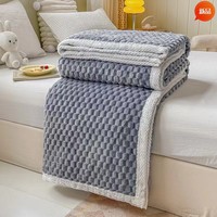 Vente en gros 150*200 Couverture confortable en polaire pour la maison Couverture décorative en fourrure Jacquard en coquille de tortue pour lit d'hiver