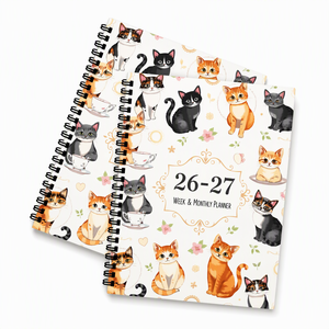 Cuaderno Espiral Personalizable con Diseño Divertido de Gatos, Agenda Diaria 2026-2027, Diario A5, Impresión CMYK, Regalo para Mujeres Amantes de los Gatos - Product Image 1