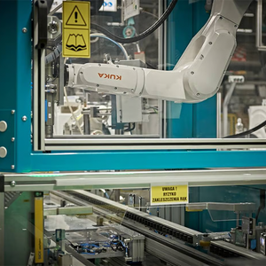 หุ่นยนต์อุตสาหกรรม KUKA <span class=keywords><strong>KR7</strong></span> R900-3 แบบ 6 แกน รับน้ำหนักได้ 7 กก. ระยะเอื้อม 900 มม. ความแม่นยำสูง สำหรับงานประกอบ - Product Image 5