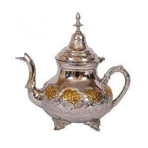 Théière de luxe artisanale en laiton pur martelé au design arabe turc avec cuillères en métal pour servir le thé et le café - Product Image 1