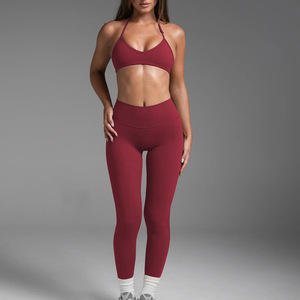 Nuovo Set da Allenamento per Donna: Top Yoga Personalizzato <span class=keywords><strong>con</strong></span> Schiena Aperta, Pantaloni a Gamba Larga, Leggings Traspiranti per Palestra - Product Image 3