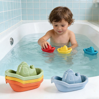 5 PCS Mainan Perahu Tumpuk Plastik PP Ramah Lingkungan, Mainan Mandi Anak, Mainan Air, Semprotan Tekan, MY TOYS Desain Unik untuk Bayi