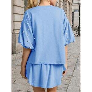 Ensemble de salon d'été pour femmes, 2 pièces, décor perlé, haut à manches courtes bouffantes, jupe-short décontractée - Product Image 3