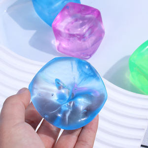 Juguetes de Plástico al por Mayor, Cristales de Hielo Coloridos, Kawaii Mochi Squishy, Antiestrés, Rellenos para Piñatas, Regalos para Bolsas de Sorpresas - Product Image 5