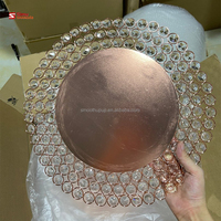 Europese antieke gouden holle frame zwarte dinerbord elegante bruiloft feesttafel decoratie schaal