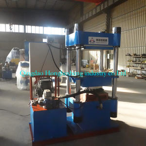 Machine de vulcanisation de bandes d'étanchéité en caoutchouc - Product Image 4