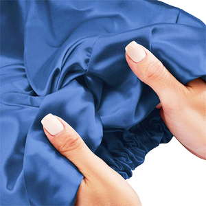 Bonnet de Douche Double Couche en Soie de Mûrier 100% Style Européen Populaire, Casquette de Beauté Torsadée - Product Image 3