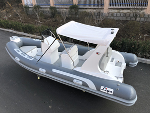 Liya 5.2 mètres à 8.3 mètres <span class=keywords><strong>bateau</strong></span> gonflable <span class=keywords><strong>semi</strong></span>-<span class=keywords><strong>rigide</strong></span> de nervure d'hypalon de yacht de luxe avec le <span class=keywords><strong>moteur</strong></span> hors-bord de coque de fibre de verre à vendre - Product Image 5