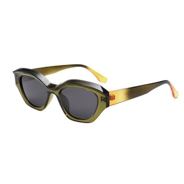 Cheap Price Luxury Designer European American Trendy Sunglasses Polarized Sunshade Women Retro Sun Glasses for Men