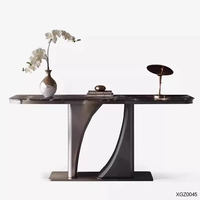Table console moderne en marbre avec base en métal noir, table d'appoint étroite pour entrée, couloir, salon, rangement, meubles de maison