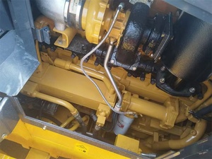 Bulldozer SHANTUI SD22 de 220 HP y 23.45 Toneladas para Condiciones de Trabajo Difíciles, Minería, Carreteras y Despeje de Terrenos de Cantera - Product Image 5