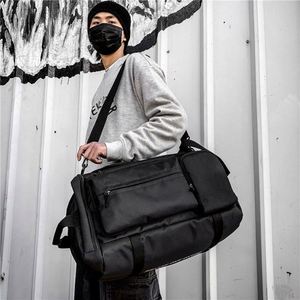 Sac de voyage multifonctionnel imperméable de grande capacité pour le ski, le sport et les activités de plein air, avec logo personnalisé - Product Image 3