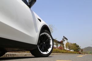 <span class=keywords><strong>Enjoliveur</strong></span> de roue blanc <span class=keywords><strong>Tesla</strong></span> modèle <span class=keywords><strong>Y</strong></span> <span class=keywords><strong>19</strong></span> <span class=keywords><strong>pouces</strong></span> protecteur de jante ABS couvre-roue de voiture accessoires extérieurs <span class=keywords><strong>enjoliveur</strong></span> pour modèle <span class=keywords><strong>Y</strong></span> 2017-2023 - Product Image 5