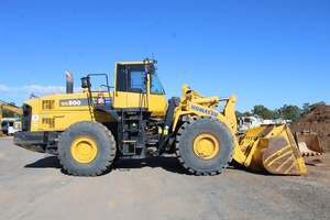 Pala cargadora de ruedas usada KOMATSU de alta calidad, fabricada en Japón, original, a la venta, en el momento de la venta, en el momento de la venta - Product Image 6