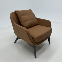 Nouveau design de canapé individuel en tissu pour salon de luxe avec pieds en bois massif