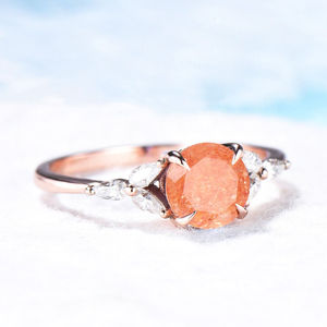 Anillo de Compromiso de Plata de Ley 925 de Estilo Vintage con Piedra Preciosa de Piedra Solar Natural, Diseños Únicos para Bodas o Fiestas - Product Image 1