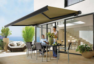 Venta al por mayor de toldo retráctil de aluminio para exteriores Fabricantes de China Ventana retráctil eléctrica Patio Techo al aire libre - Product Image 4