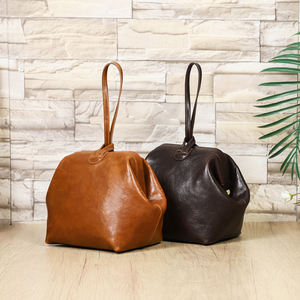 Bolso Mini de Mano <span class=keywords><strong>para</strong></span> Mujer con Cierre de Bisagra Metálica, de Cuero Genuino de Grano Completo Curtido Vegetal, Bolso Pequeño <span class=keywords><strong>para</strong></span> Uso Diario, Casual o Fiestas - Product Image 1