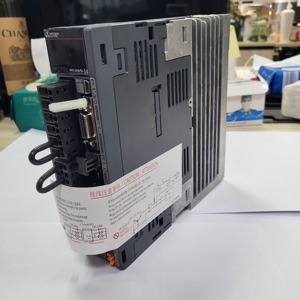 Controlador de Potencia de Entrada de 400W 220V, Serie MR-J4-40B, en Stock, Marca Japonesa MR-J4-40B - Product Image 5