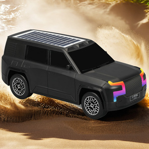 Altavoces inalámbricos con batería solar avanzada para coche, iluminación LED RGB, modelo SUV con Woofer de escritorio para uso en cine en casa - Product Image 2