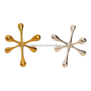 Metal Table <strong>Object</strong> in Antique Design Perfect for Home Decoration and Living Room Display Accessories - Product Image 6