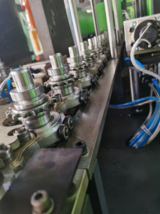 Bán Tự Động Thùng Lớn Đồ Uống Hàng Ngày Hóa Chất Sản Phẩm Nhựa Pet Chai Nước Làm Stretch Blow Khuôn Giá Máy - Product Image 5