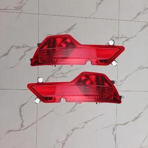 Pour BMW OEM 63147187219 63147187220 pour X6 E71 E72 2008-2013 <span class=keywords><strong>Feu</strong></span> antibrouillard arrière et réflecteur côté gauche Support <span class=keywords><strong>de</strong></span> lampe Pare-chocs Lumière - Product Image 1