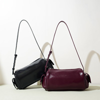Nouveau Sac à Main Haut de Gamme 2026 – Design de Niche en Cuir de Mouton Véritable – Mini Sac Carré avec Porte-Stylo en Polyester – Sac d'Épaule