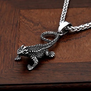 Yunnique – collier avec pendentif lézard 3D punk en acier inoxydable, accessoire animalier pour hommes, chaîne cadeau - Product Image 1