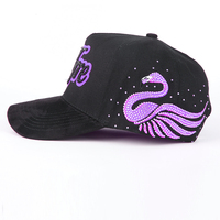 Gorra de Béisbol Personalizada de Alta Calidad, Clásica, con Bordado, de Gamuza, de 5 Paneles, Curvada, con Forro de Satén y Logotipo