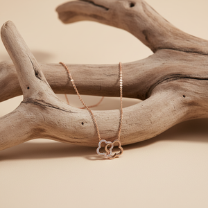 สร้อยคอเพชรแท้คุณภาพสูง ดีไซน์หรูหราทันสมัย ทองคำแท้ 18K สีโรสโกลด์ พร้อมจี้เพชรธรรมชาติ - Product Image 6