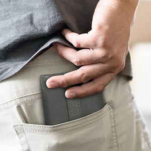 Custom Bifold Engraved <b>Wallet</b> <b>RFID</b> <b>Blocking</b> Full Grain Leather <b>Wallet</b> Genuine Leather Card Holder for Man - Product Image 6