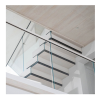 Nouvelles conceptions d'escalier droit flottant moderne pour appartement et maison duplex, en acier et bois, à double poutre, avec marches en bois et garde-corps en verre, durable