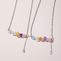 Collier en gros avec pendentif barre souriante en copeaux de cristal Chakra, chaîne réglable plaquée argent avec pompon cœur, idéal pour un cadeau