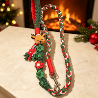 Laisse pour chien en paracorde, Nouveautés Noël 2026, Corde tressée rouge et verte faite à la main avec breloque Père Noël pour les promenades de Noël