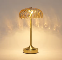 Lampe de table en verre de style Wabi-sabi, lumière d'ambiance de chevet, lumière d'ambiance romantique de luxe léger, style rétro français pour chambre à coucher.