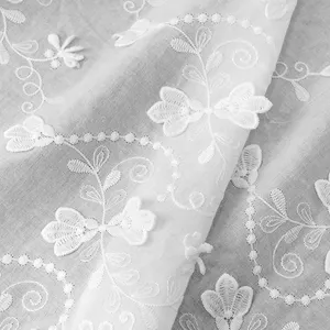 优质畅销蕾丝面料制造商时尚蕾丝刺绣装饰