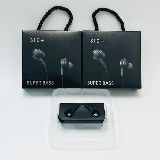 3.5mm Wired Earphones With Built-In Microphone Super Bass In-Ear Headphones With Mic For Samsung Galaxy S8 S10 Note10 Devices