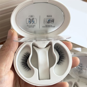 Pestañas Magnéticas Suaves con Curvatura D de Lujo, Juego de Pestañas Magnéticas Superiores e Inferiores Reutilizables, Libres de Crueldad Animal, con Caja de Almacenamiento - Product Image 1