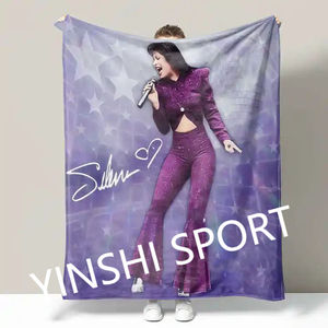 YINSHI precio más bajo personalizado <span class=keywords><strong>Karol</strong></span> <span class=keywords><strong>G</strong></span> & Selena personaje de impresión poliéster sublimación polar PANA felpa manta de viaje - Product Image 3