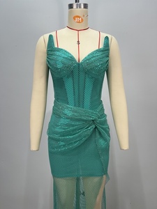 Robe <span class=keywords><strong>de</strong></span> soirée formelle pour <span class=keywords><strong>femme</strong></span> A11236, vert émeraude, à sequins, à bretelles, avec un devant torsadé, une fente haute, une jupe en maille, moulante, pour Noël - Product Image 4