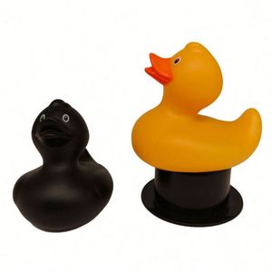 Vente en gros de jouets de bain pour bébés, canard noir géant en caoutchouc souple de 3 pouces, avec son, couleur unie, pour jouer dans l'eau - Product Image 3