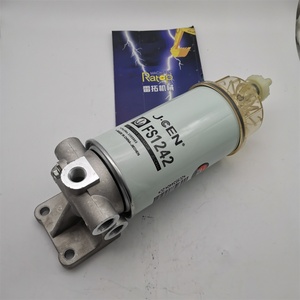 Base de filtre à carburant PC300-7 PC300-8, tête de filtre 6D114, ensemble séparateur d'eau 6745-71-7200 6745-71-7203 - Product Image 1