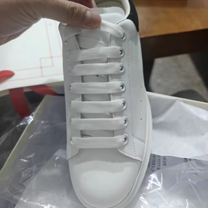 Zapatillas deportivas de skate para hombre, de caña media, de cuero, con aumento de altura interno, suela gruesa, plataforma, con cordones - Product Image 4