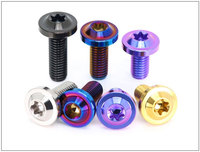 Diamètre du titane 16mm M6 * 20 boulons en titane pour tête de moto de course vis en titane Grade5