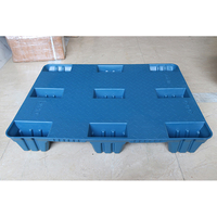 Palette en plastique à 9 pattes de moule de soufflage latéral simple du HDPE 1000*800 écologique résistant pour le stockage disponible à la vente
