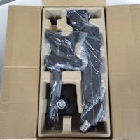 Ressort à gaz simple Vesa Bracket Arm Monitor Stand Arms Clamp-on Desk Mount with Cable Management