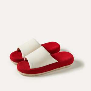 Nouvelle collection Printemps 2025 : Pantoufles plates pour femme avec fourrure, personnalisables, vente en gros, massage doux pour un confort optimal. - Product Image 3